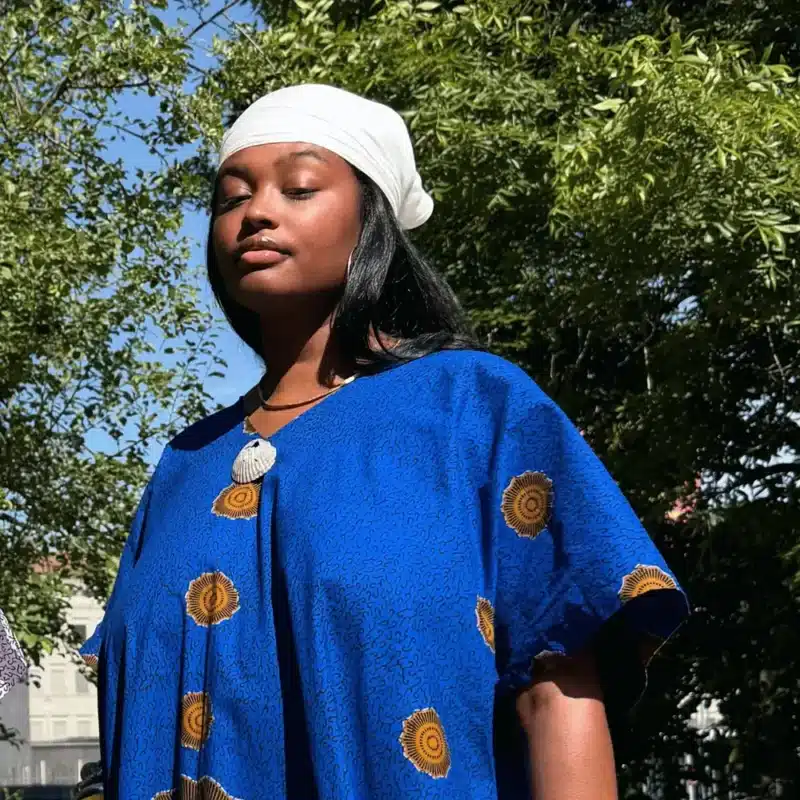 Robe Àkua