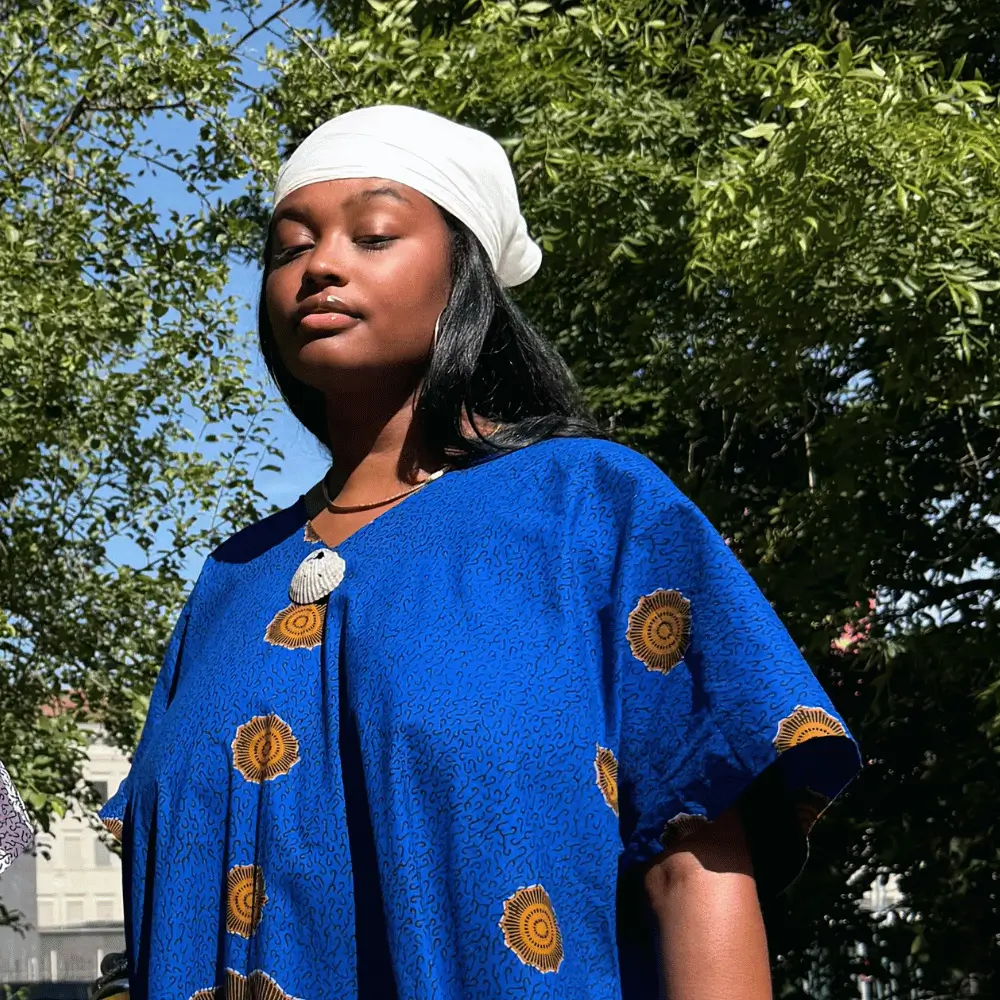 Robe Àkua (3) Robe Àkua