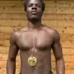 Collier Main de Force en bronze, médaillon africain coulé à la main, symbole de protection, vue 2
