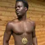 Collier Main de Force en bronze, médaillon africain coulé à la main, symbole de protection, vue 4
