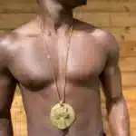 Collier Main de Force en bronze, médaillon africain coulé à la main, symbole de protection, vue 8