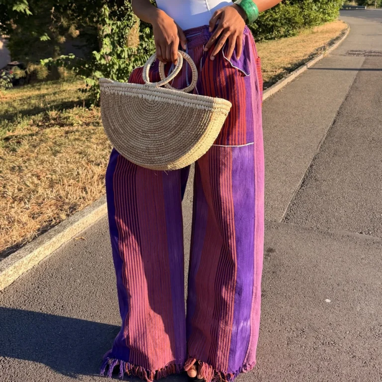 Pantalon Tô-Nô violet rayé en coton tissé main du Burkina Faso, unisexe