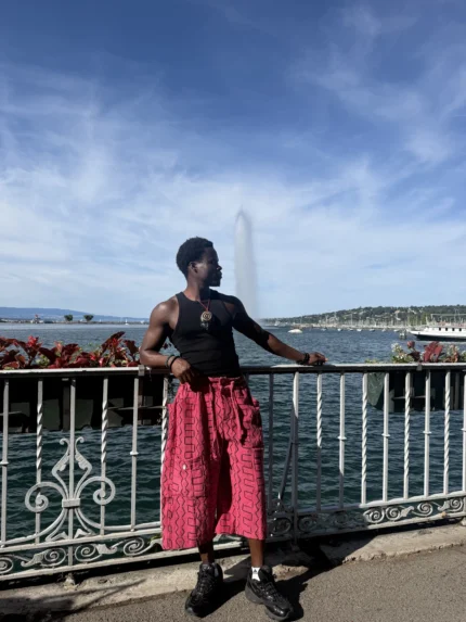 Short d'été unisexe en coton rose à motifs bogolan