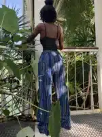 Pantalon Tô-Nô unisexe bleu marine à rayures, coupe ample, vue 9